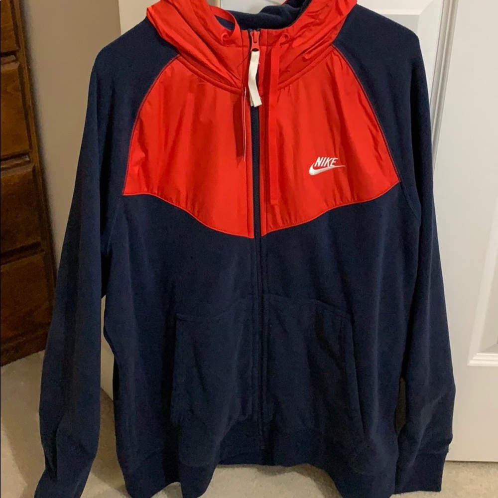 🔥 Men’s Nike Premium Fleece Jacket